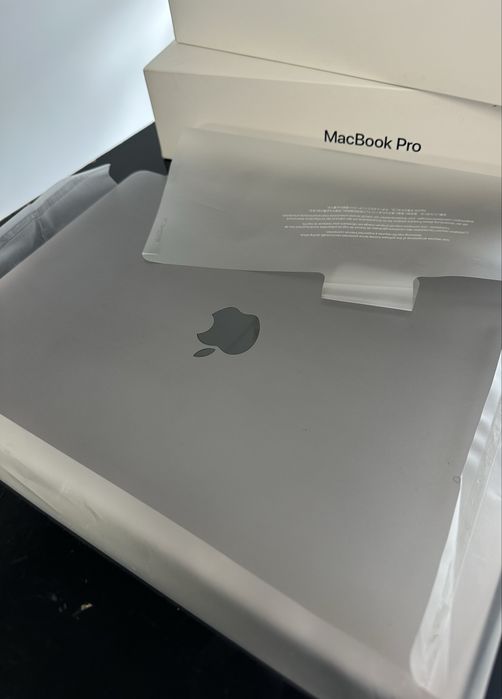 Macbook pro  13 2017 , SSD 512 GB