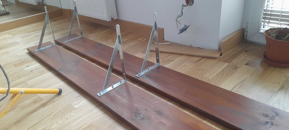 Półka na ksiażki lite derewno wytrzymała