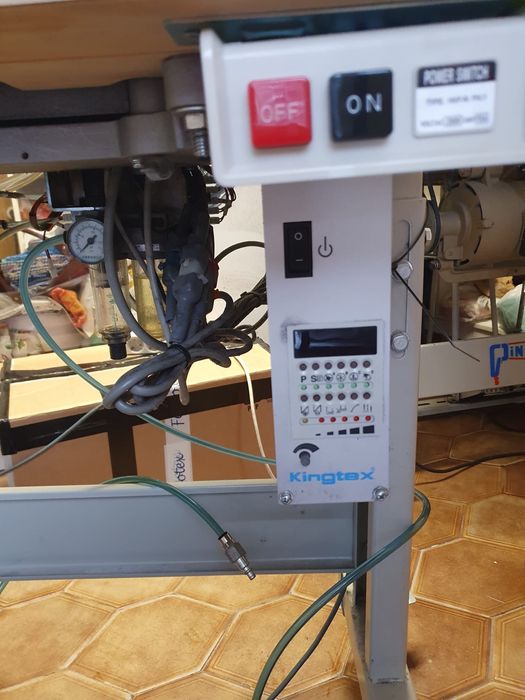 Vende se máquina de corte e cose industrial