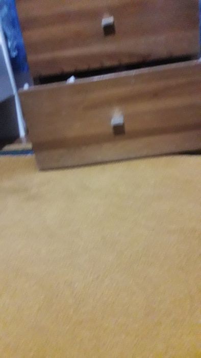 Móvel de cabeceira bonito e bom