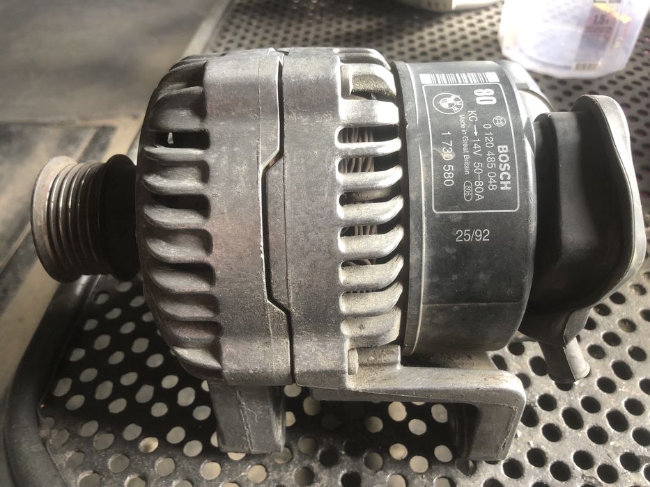 Генератор бош 80А BMW