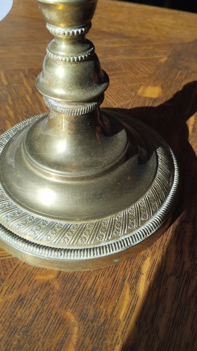 Świecznik mosiezny w stylu Gustawianckim