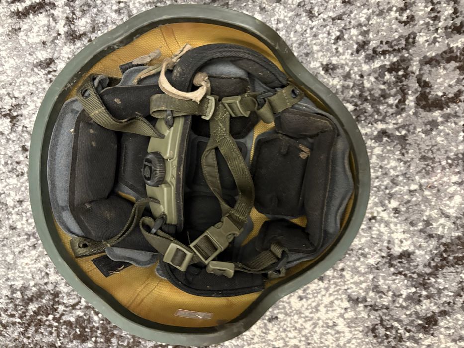 Шолом військовий