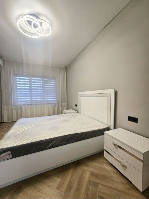 Таунхауз.Перша здача.Новий район.