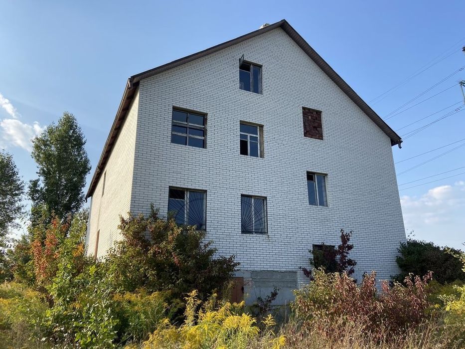 Дом 700 кв/м. 6 уровней, участок 12 сотки