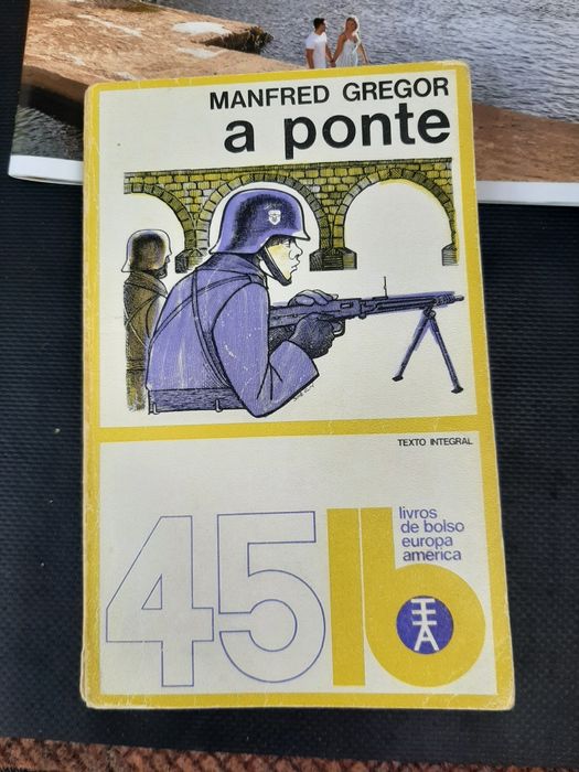 4 livros para venda em bom estado.2 € cada.