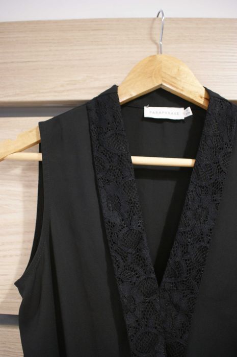 Koszulka zakładkowa z koronką idealna pod marynarkę czarna jak NOWA