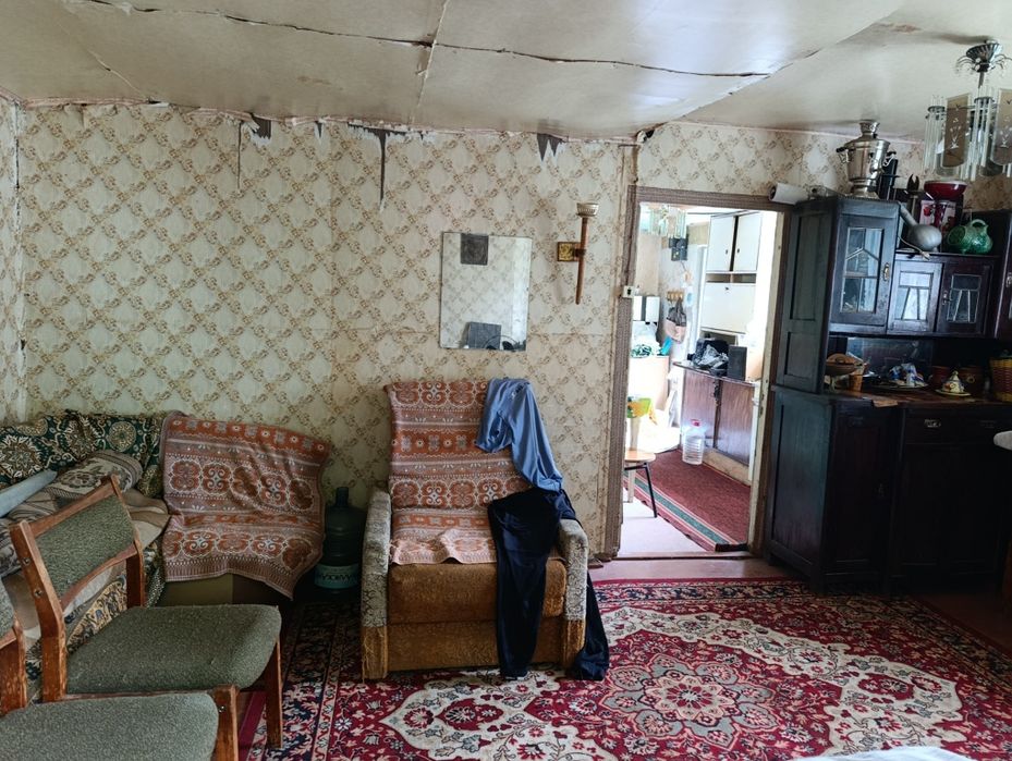Продається дачних будинок