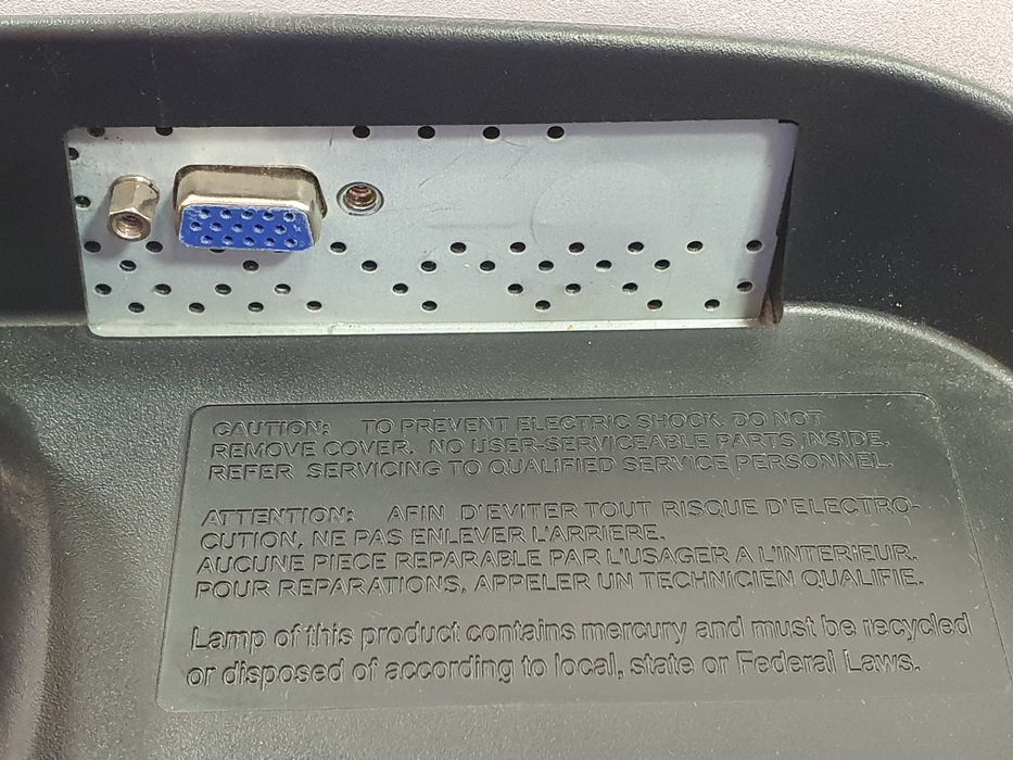 Монитор LG Flatron "W2243SV"