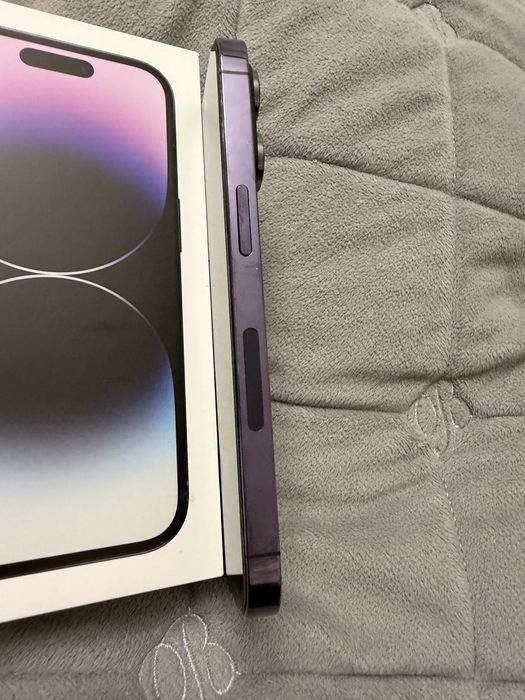 iPhone 14 Pro Deep Purple