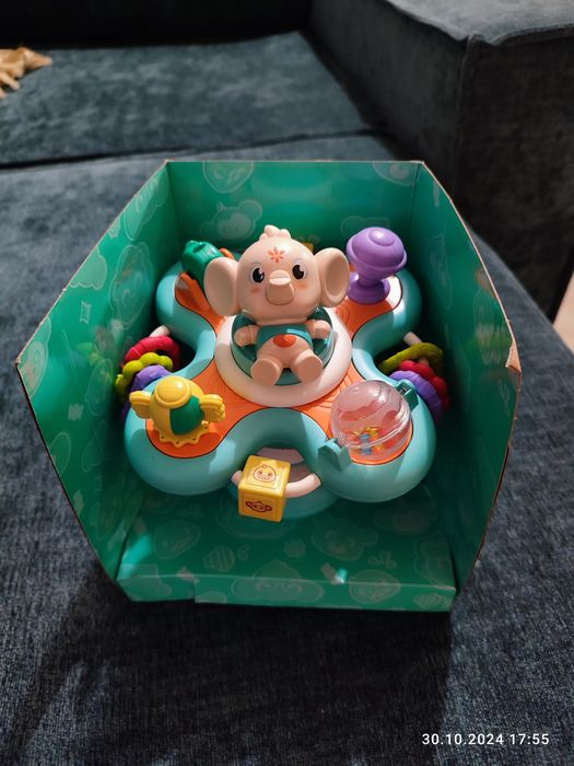 Розвиваюча іграшка слоник на присосці