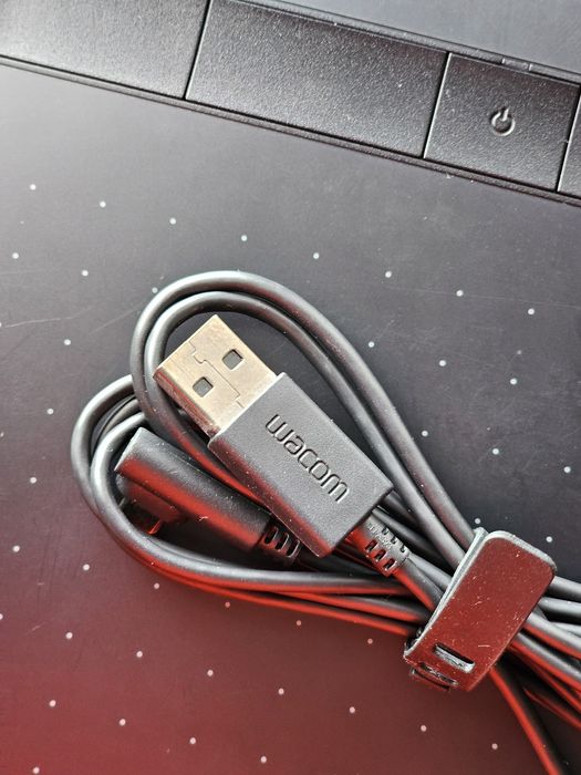 Mesa digitalizadora WACON Intuos CTL-4100wl Bluetooth