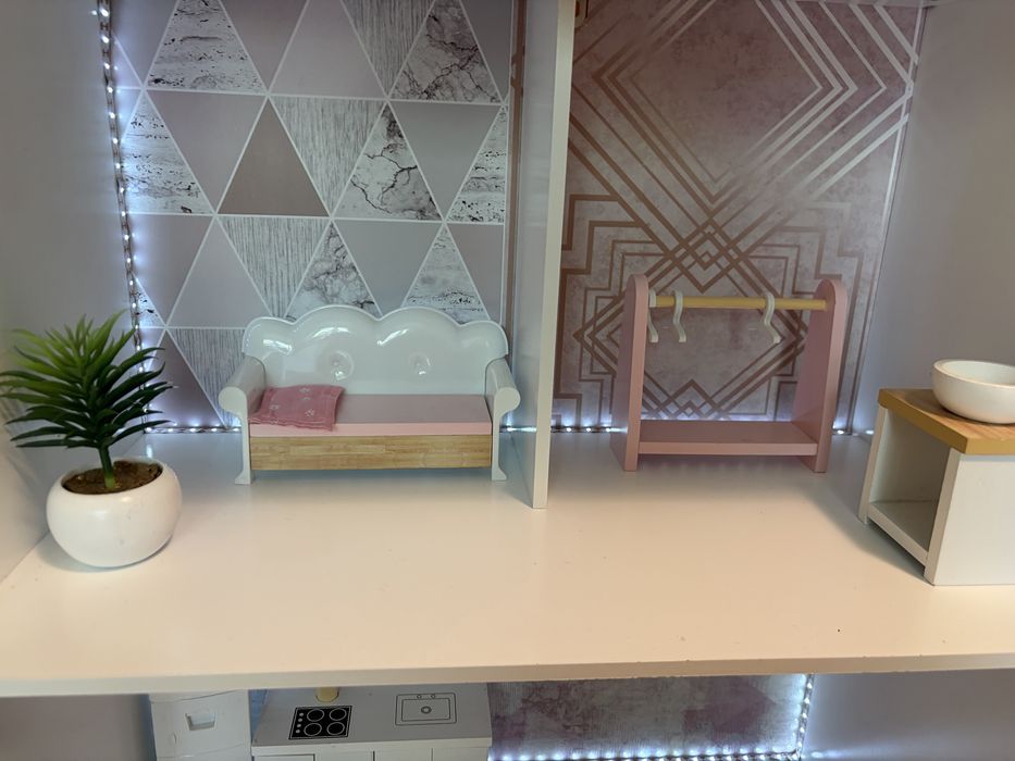 Pietrowy domek dla lalek led