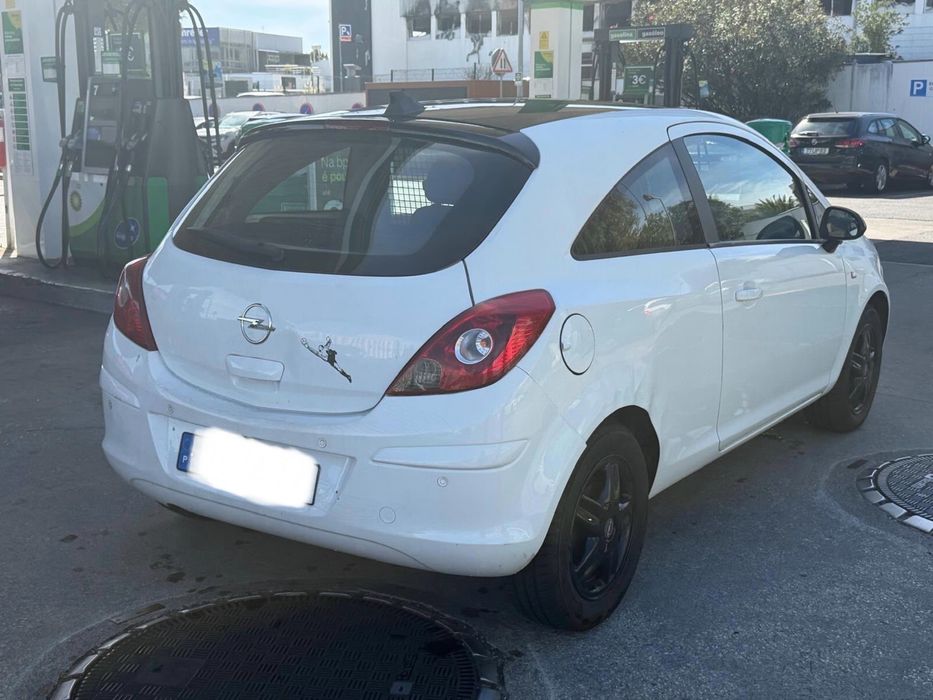 Opel corda 1.3 CDTI comercial