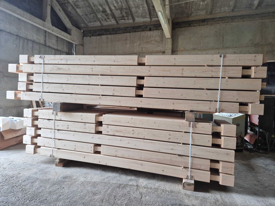 Стіновий клеєний брус 200х200