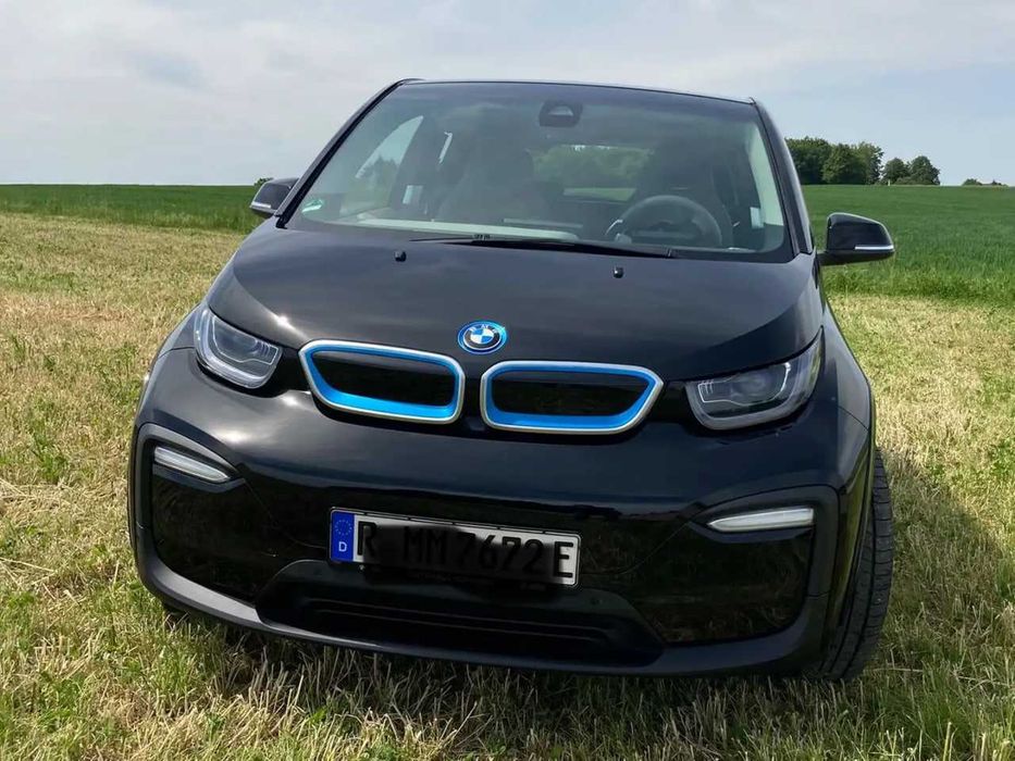 Разборка BMW I3 бампер Б/у автозапчастини