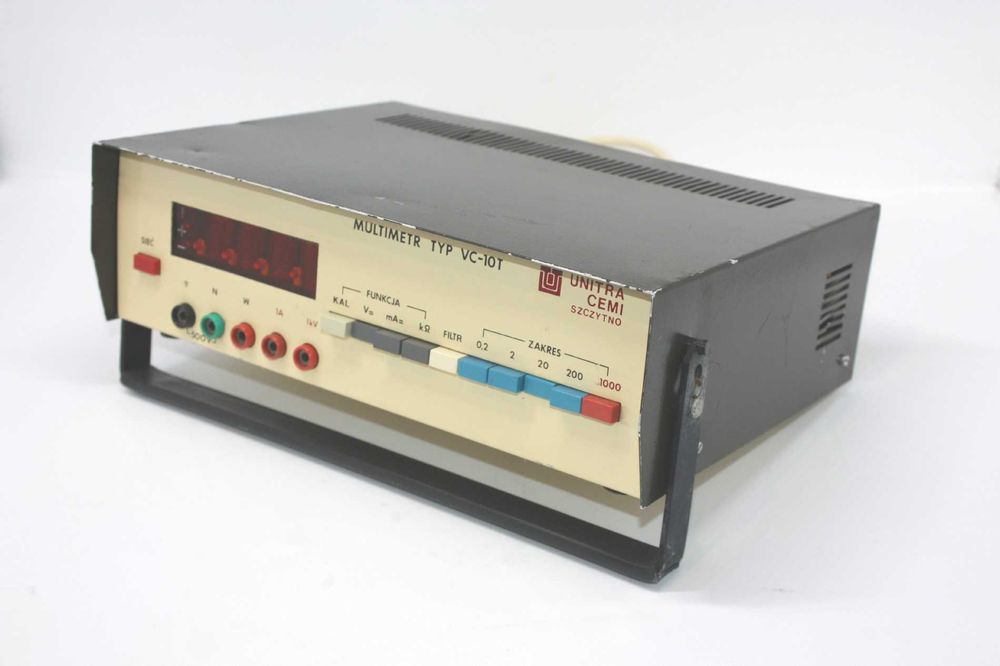Multimetr cyfrowy Unitra Cemi VC-10T  na lampach NIXIE