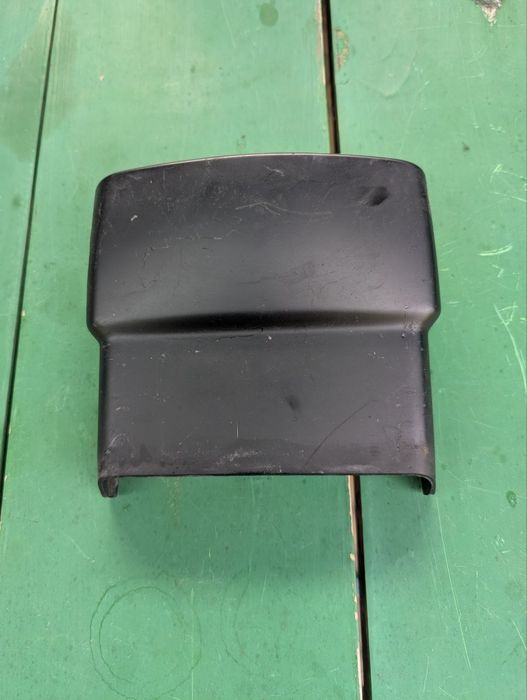 Верхняя часть облицовки руля VAG