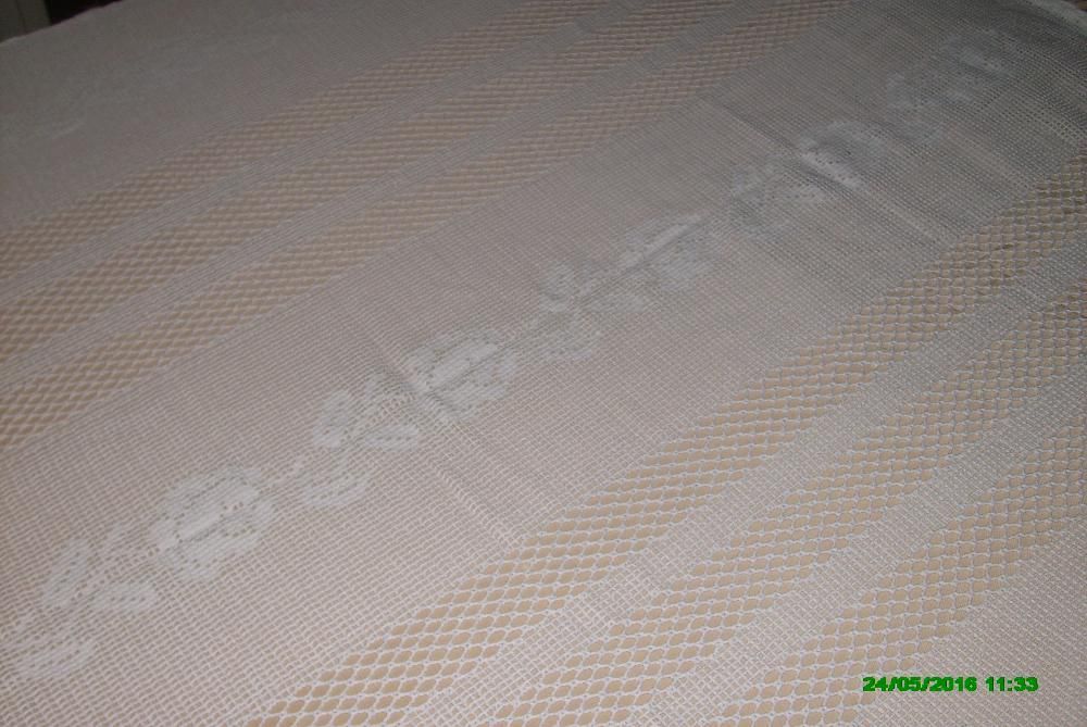 Colchas de renda manual, sacos de guardanapos