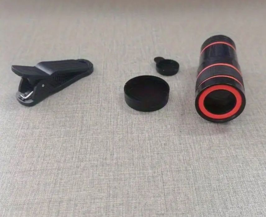 Оптичний зум-об'єктив для смартфону