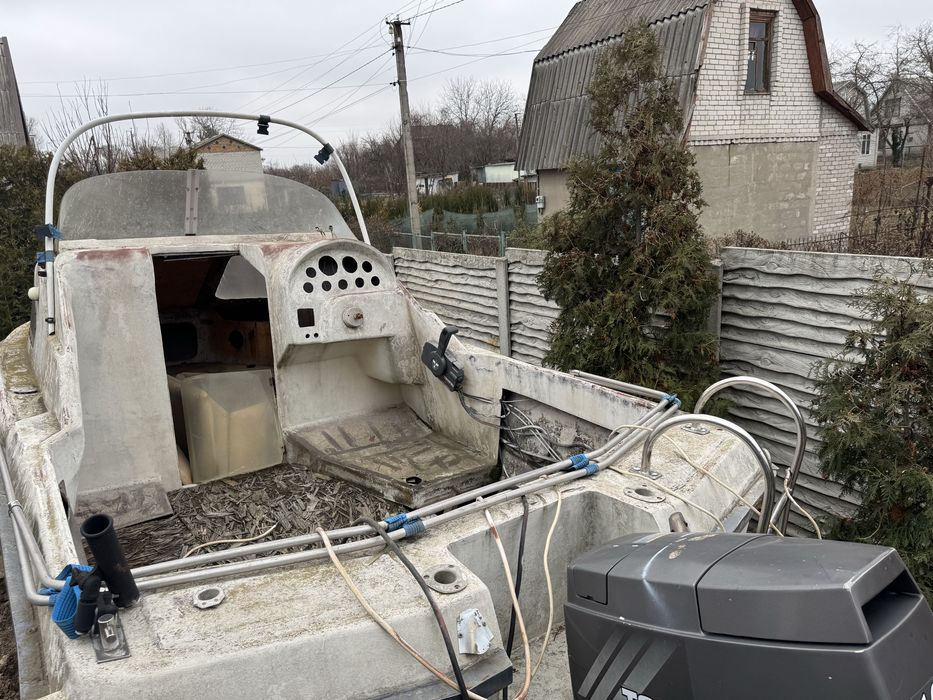 Катер Ритм с двиготелем Тайхатсу 120 к.с