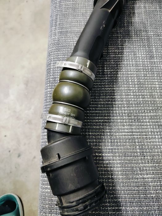 Wąż rura ssący intercooler renault Megane scenic 3 III 1.5dci