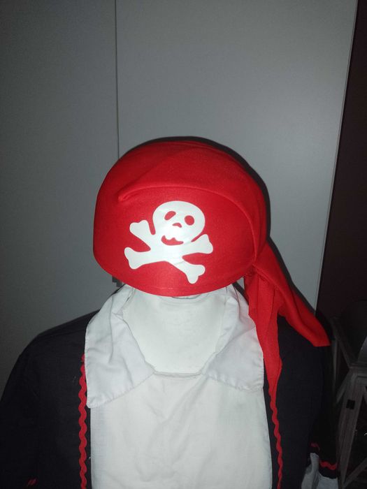 Strój karnawałowy PIRAT PIRATA przebranie kostium halloween 140/146 30