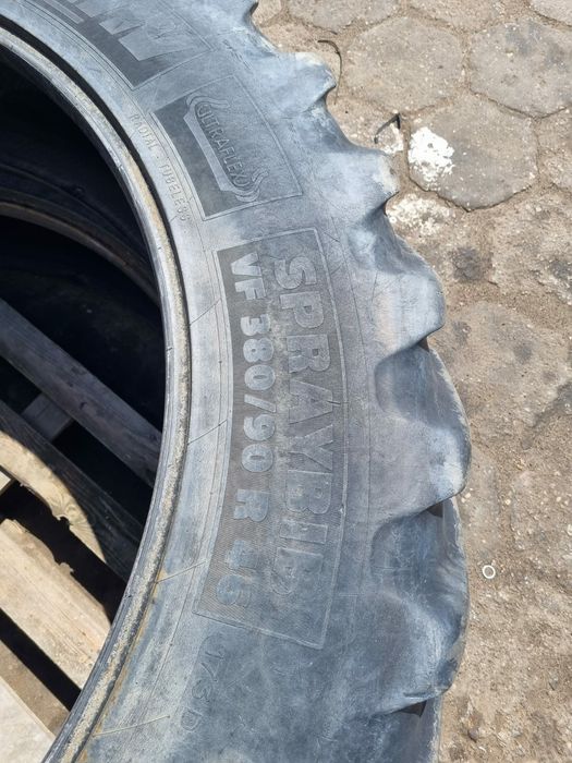 Opony Michelin SPRAYBIB 380/90 R46