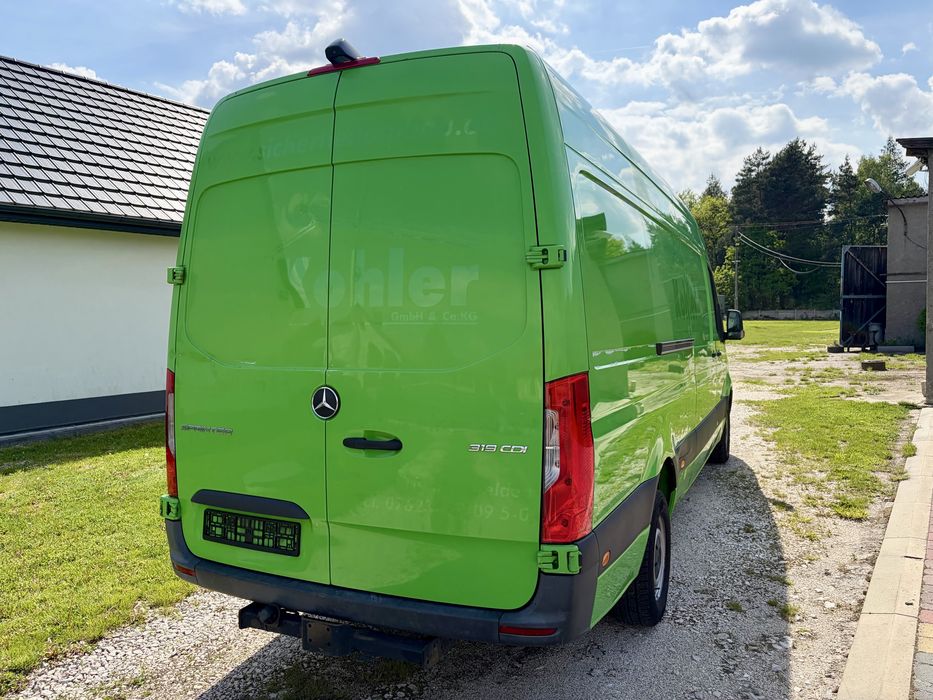 Mercedes  Sprinter. 319 cdi.  3.0 V6.  7-osób. L3H2.  Max.  Maxi.
