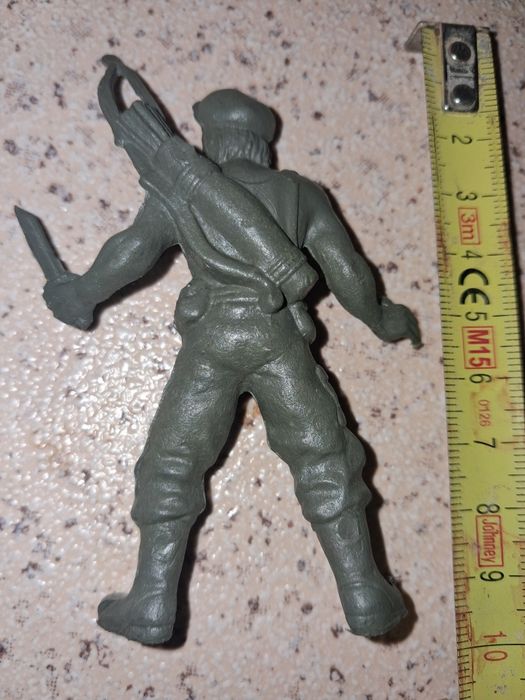 Boneco Rambo stallone