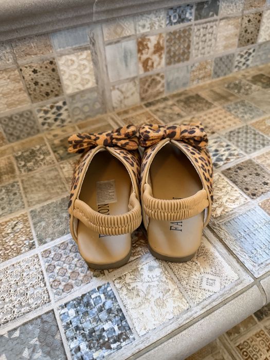 Взуття на дівчинку, 25 розмір