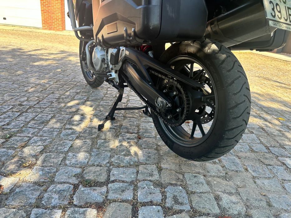 Bmw gs F750.