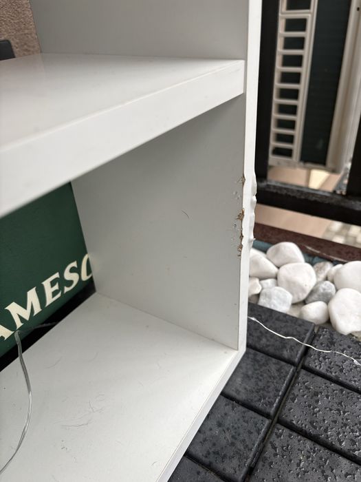 стіл письмовий невеликий