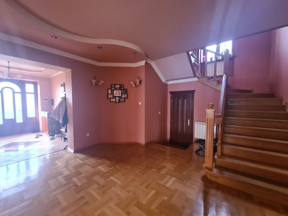 Продається будинок ближня Сторожниця