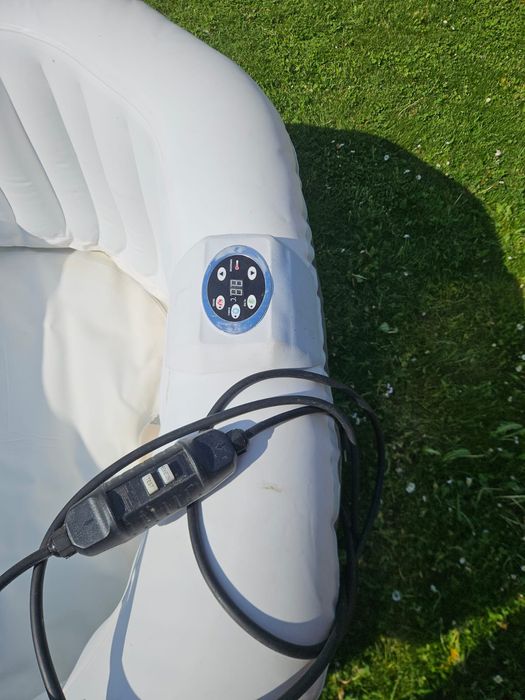 dmuchane jacuzzi UNIPRODO