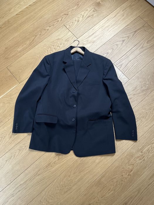 Garnitur męski czarny 176/112/102  garnitur wełna 45%