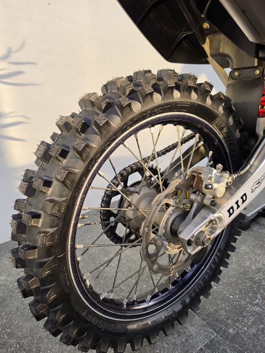 Suzuki RMZ 450 matriculada