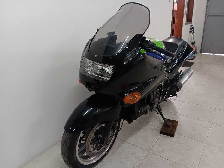 Peças Kawasaki ZZR1100