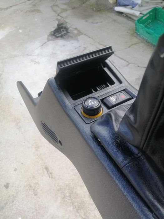 Consola central Clio 1.8 16v