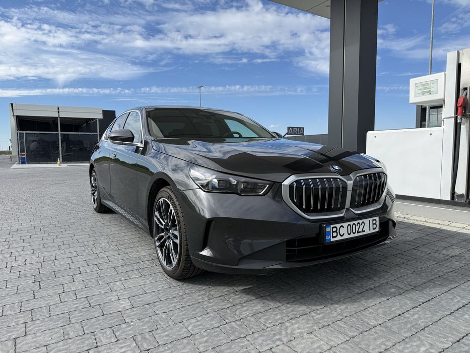 BMW 5 series G60 2024