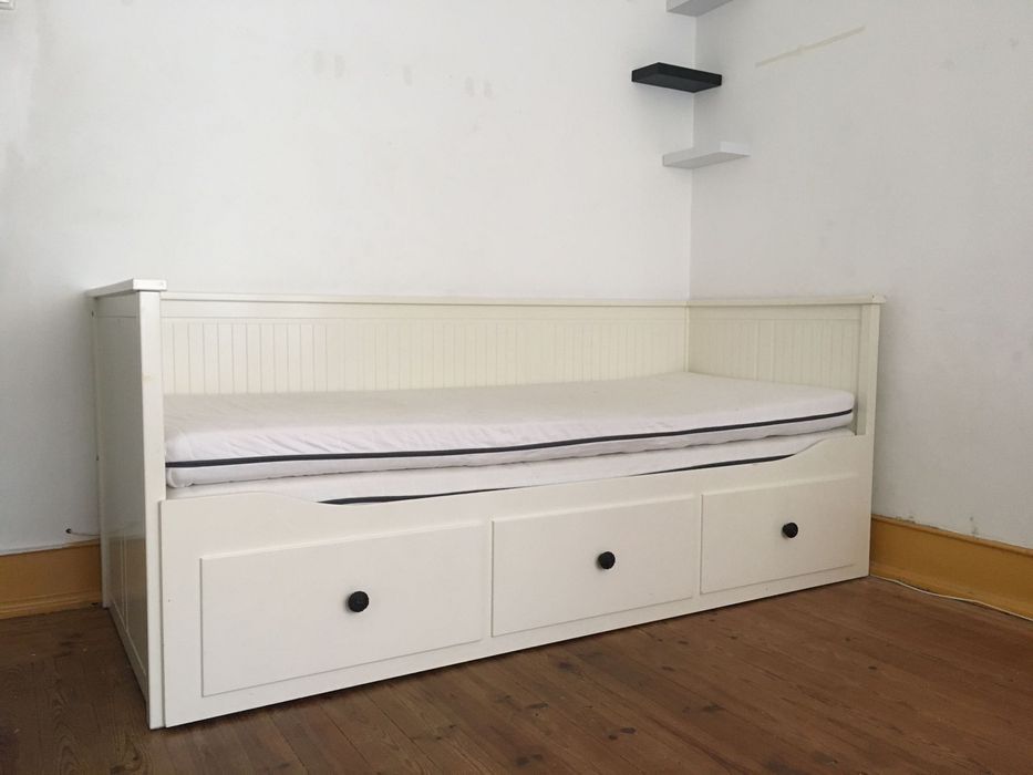 Cama HEMNES individual/dupla
