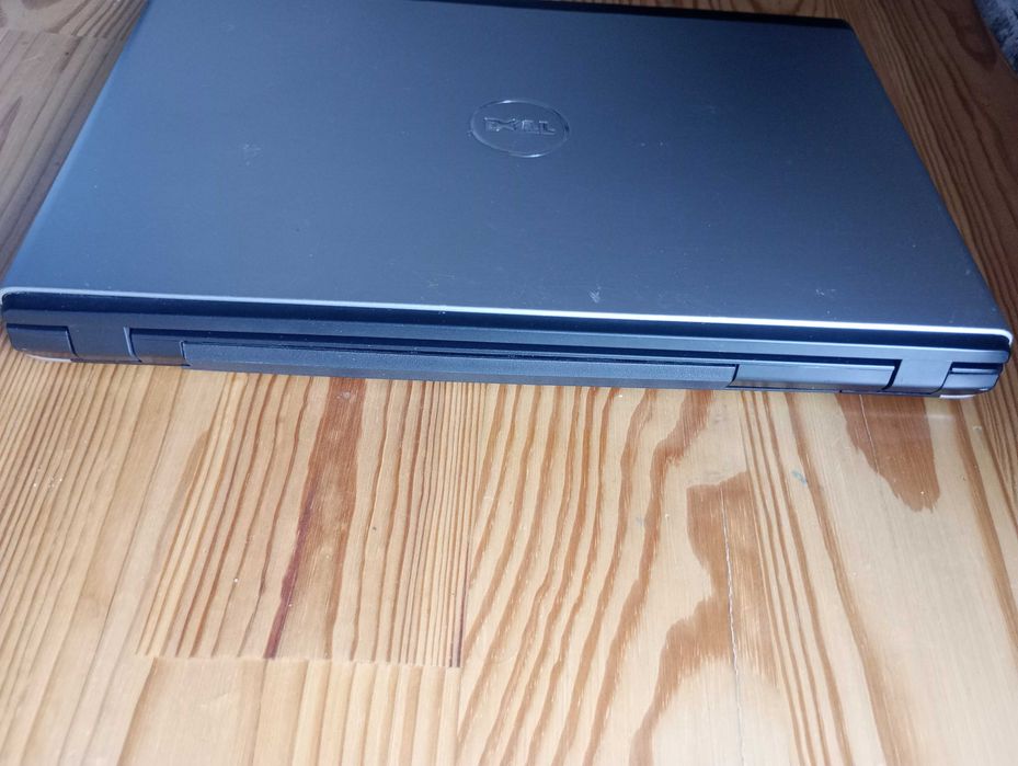 Ноутбук DELL Vostro 3500