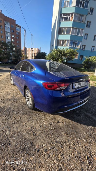 Крайслер 200 продам
