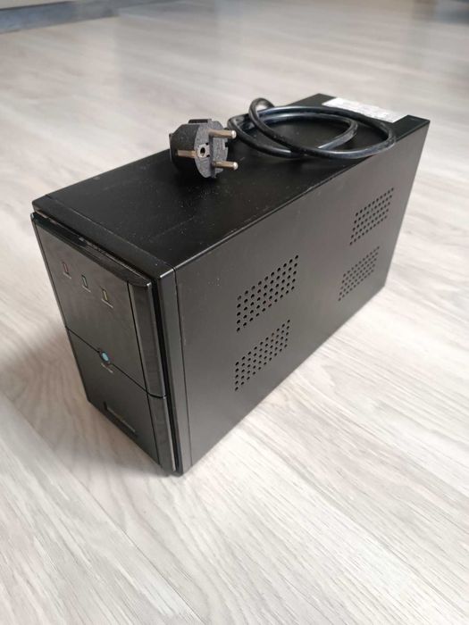 ДБЖ для комп'ютера LogicPower LPM-U1100VA