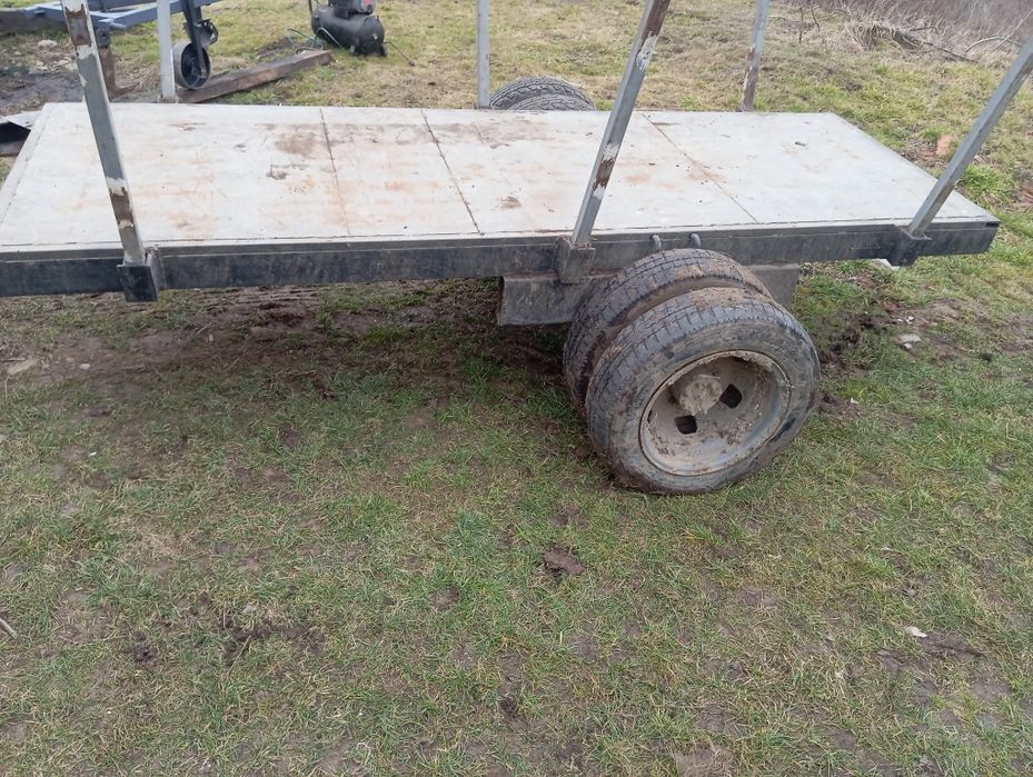 Продам прицеп до т25 т 40