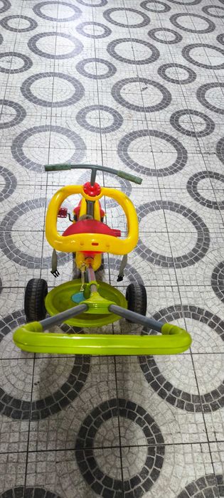 Vendo triciclo de criança