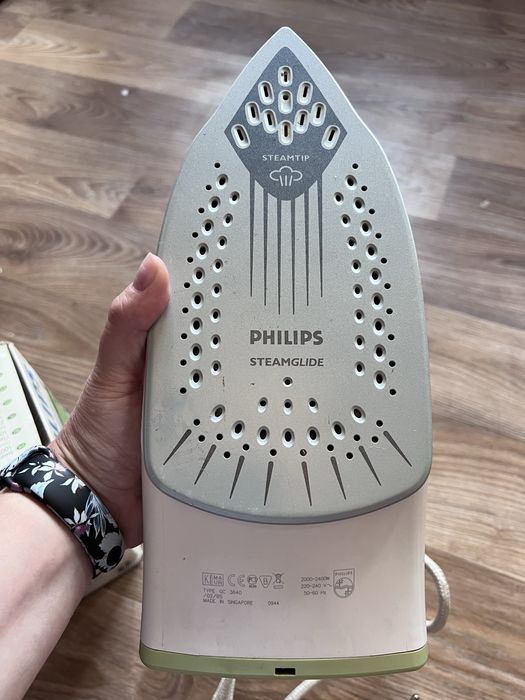 Праска  Philips.
