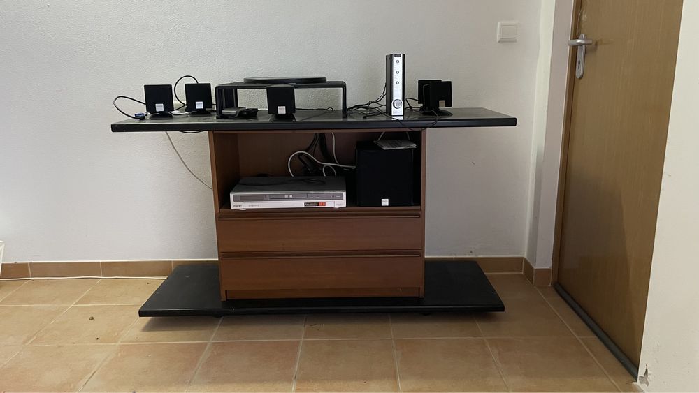 Móvel TV em Madeira