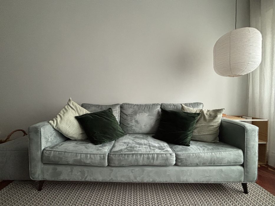 Sofá de 2m (3-4 lugares) em tecido alcântara azul acizentado