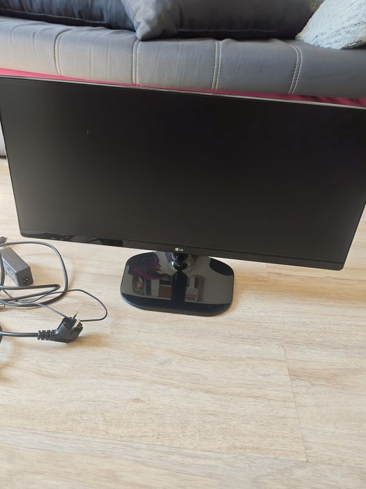 Monitor LG ultrawide 21:9 25 cali